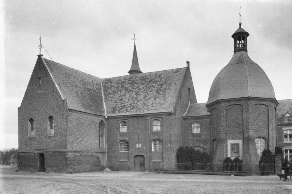 Kruisherenkapel Uden (eerste kapel)